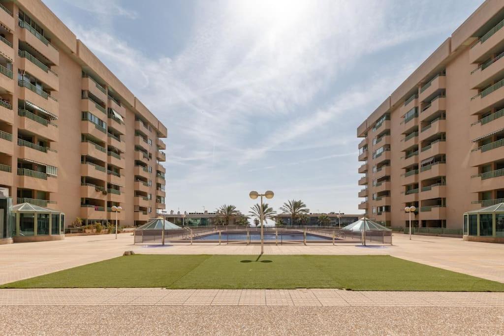 ולנסיה Apartup Patacona Beach I מראה חיצוני תמונה